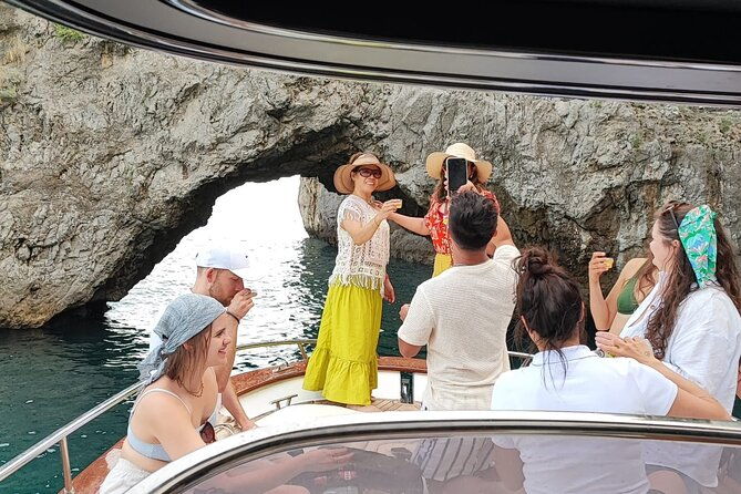 full-day-semi-private-capri-boat-and-city-tour-from-sorrento
