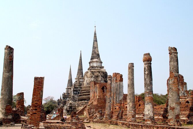 Full Day Shared Ayutthaya and Bang Pa-In Palace Tour - A Closer Look at the Experience