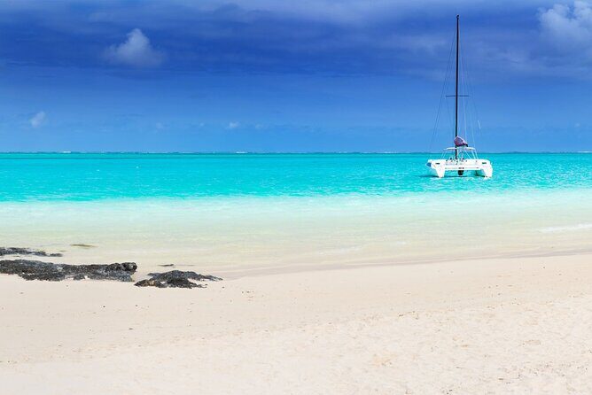 Full Day Shared Tour Catamaran to Ile Aux Cerfs - What’s Included & What’s Not