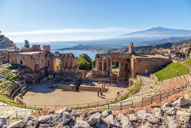 full-day-shared-tour-to-taormina-from-catania-2