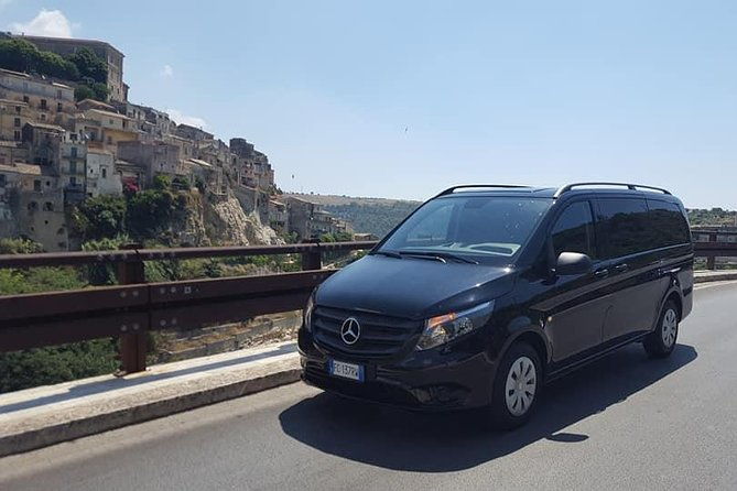 full-day-shared-tour-to-taormina-from-catania-2