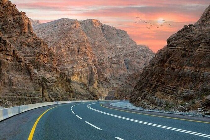 Full-Day Six Emirates Tour in a 4x4 Private Vehicle From Dubai - A Detailed Breakdown of the Tour Experience