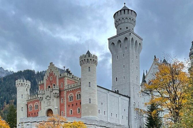 full-day-small-group-tour-in-neuschwanstein-from-innsbruck
