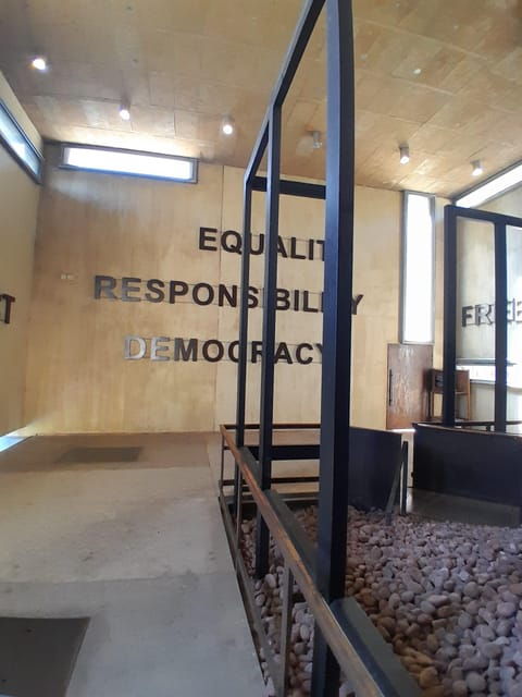 full-day-soweto-johannesburg-and-apartheid-museum-tour