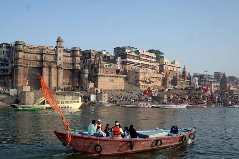 Full-Day Spiritual Varanasi Tour w/ Ganga Aarti & Boat Ride - Key Points