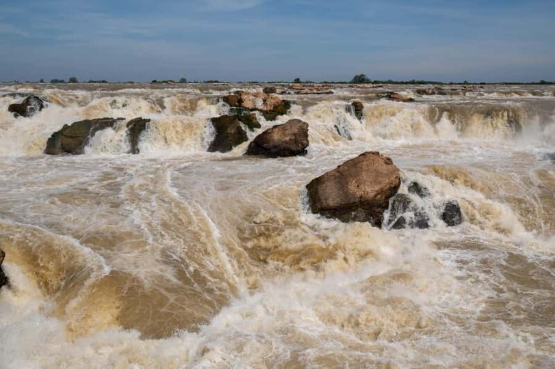 Full-Day Stung Treng Mekong River Waterfalls & 2 Boat Tours - Who Should Consider This Tour?