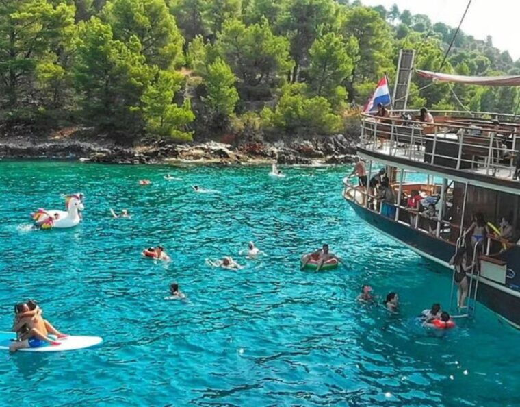 full-day-swimming-and-snorkeling-tour-in-split