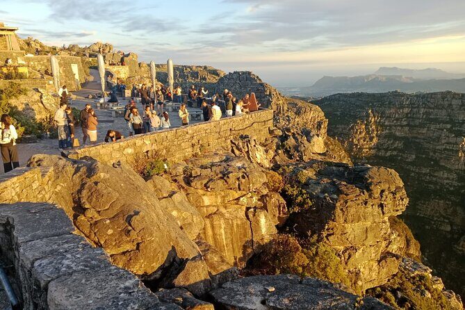 Full Day Table Mountain Cableway Ride and Constantia Wine Tasting - The Experience: What to Expect