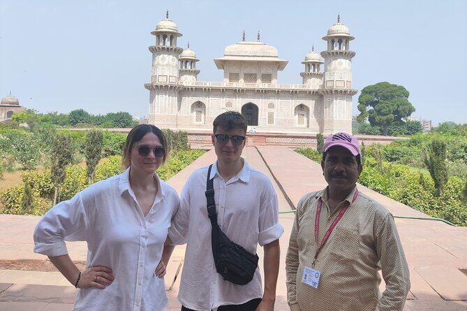 Full Day Taj Mahal/Agra Tour from Delhi : Private & All inclusive - What Sets This Tour Apart?
