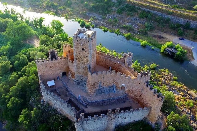 full-day-templar-route-tour-tomar-and-almourol-from-lisbon
