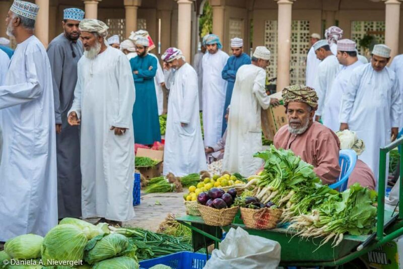 Full-Day to Nizwa Market & Fort-Jabreen Castle-Bahla Fort - Key Points