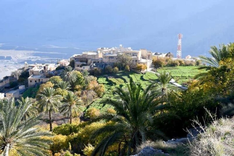 Full-Day to Wadi Abyadh-Wekan Village-Nakhal Fort-Hot Spring - Relaxing in the Hot Springs