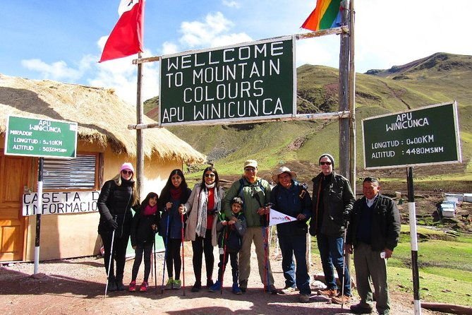 full-day-tour-and-hike-to-rainbow-mountain-from-cusco-peru-2