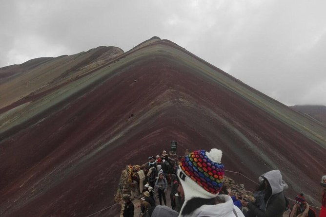 full-day-tour-and-hike-to-rainbow-mountain-from-cusco-peru
