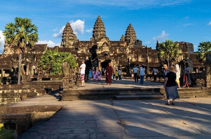 Full Day Tour Angkor Wat Sunrise and Siem Reap Temples - FAQ