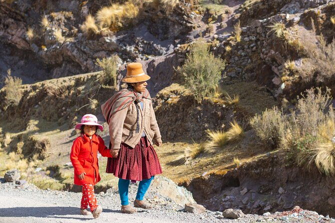 full-day-tour-by-easy-route-to-the-palccoyo-rainbow-mountain