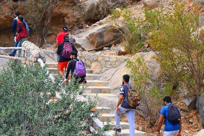 Full Day Tour from Wakan to Jebel Akhdar Trekking - Exploring the Itinerary: From Wakan Village to Green Mountain