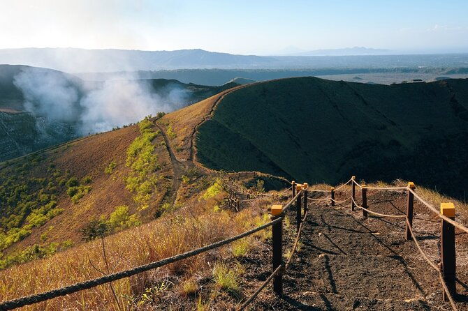 full-day-tour-in-granada-with-volcano-visit