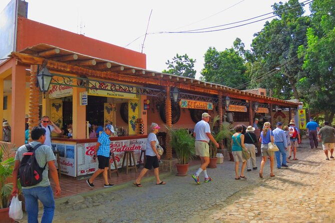 full-day-tour-in-lima-paracas-ica