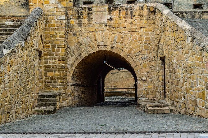 full-day-tour-in-nicosia-split-in-two-2