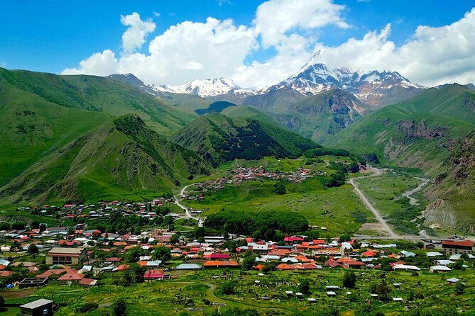 full-day-tour-in-tbilisi-anauri-gudauri-and-kazbegi