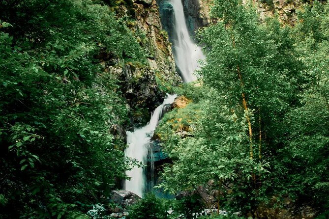 full-day-tour-in-tbilisi-anauri-gudauri-and-kazbegi