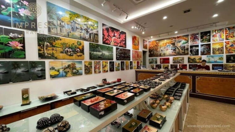 full-day-tour-incense-village-hat-making-lacquer-art-2