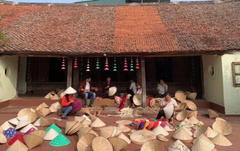 full-day-tour-incense-village-hat-making-lacquer-art