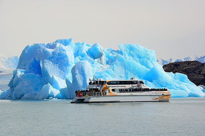 full-day-tour-navigating-through-the-glaciers-of-the-national-park