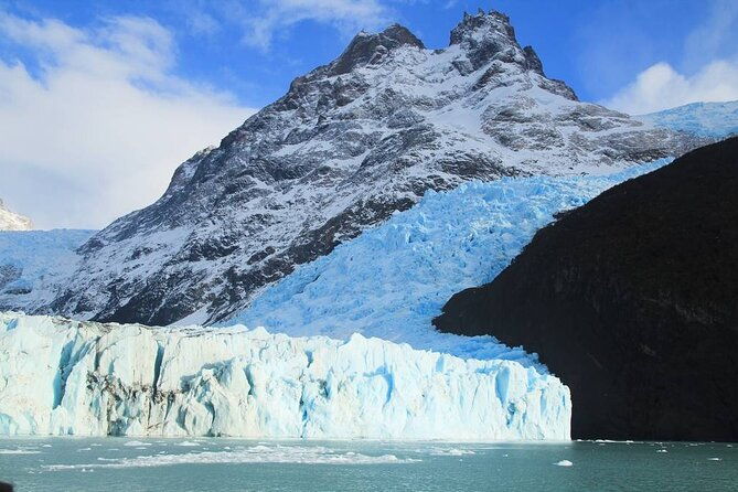 full-day-tour-navigating-through-the-glaciers-of-the-national-park