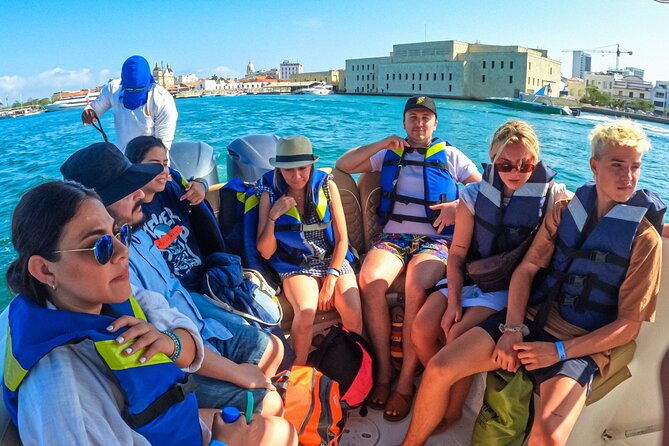 full-day-tour-of-5-islands-with-plankton-included