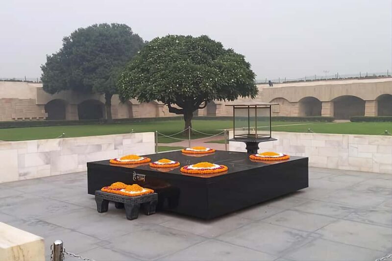 Full Day Tour of Delhi With Guide, Entrances & Lunch - FAQ