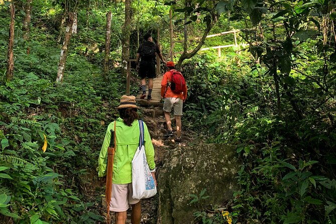full-day-tour-of-el-tigrero-waterfall-and-cultural-experience