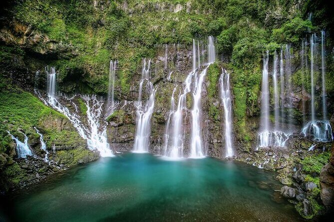 Full Day Tour of Reunion Island with Breakfast - Key Points
