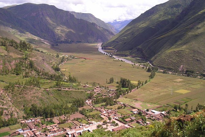 full-day-tour-of-sacsayhuamanqenqo-puka-pukara-and-sacred-valley-tour