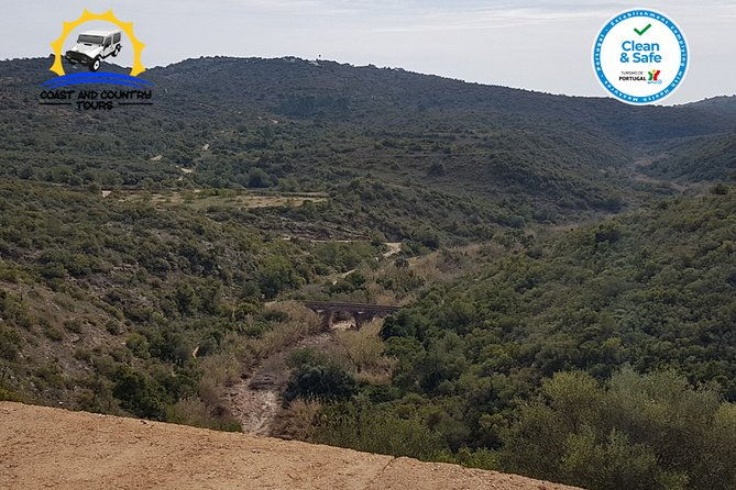 full-day-tour-of-the-algarve-with-jeep-safari