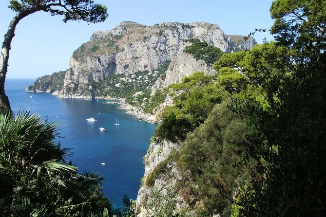 full-day-tour-of-the-amalfi-coast-and-pompeii-from-naples