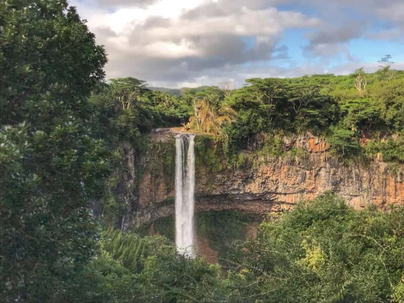Full day tour personal chauffeur - Why Consider a Private Chauffeur Tour in Mauritius?