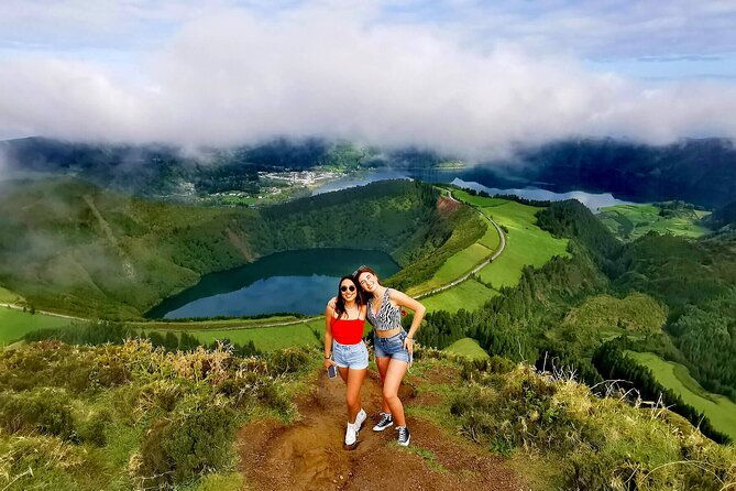 full-day-tour-sete-cidades-lagoa-do-fogo-with-lunch