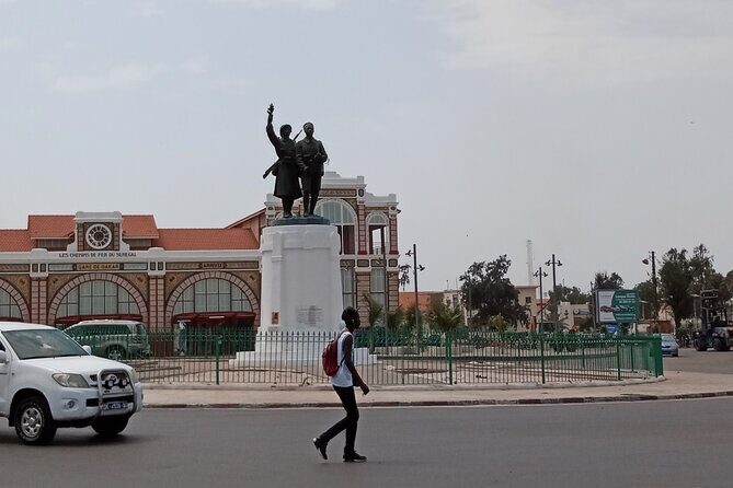 Full Day Tour : The highlights Of Dakar And Gorée Isla d - What We Loved (and What To Keep in Mind)
