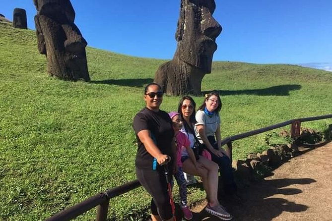 full-day-tour-the-land-of-hotu-matua