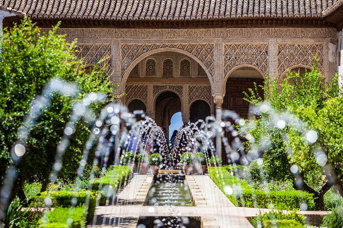 full-day-tour-to-alhambra-from-seville