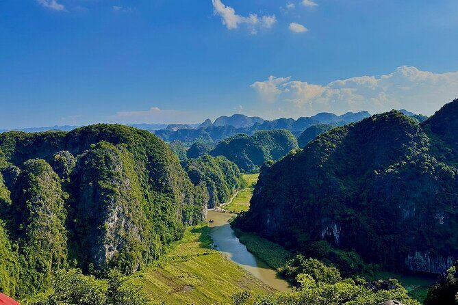 Full-Day Tour to explore Hoa Lu, Tam Coc & Mua Caves from Hanoi - Authentic Experiences & Local Insights