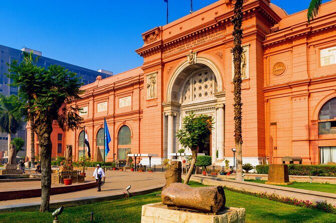 full day tour to Giza Pyramids, Cairo museum and Khan khalili - Who Will Love This Tour?