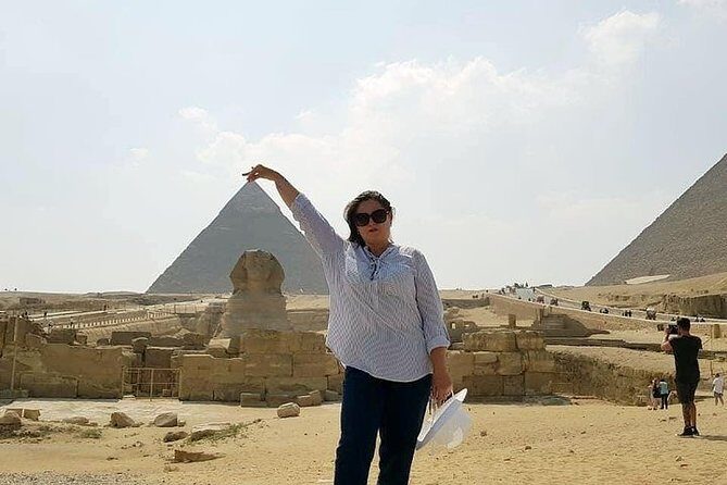 Full-Day Tour to Giza Pyramids, Memphis, and Saqqara with lunch - An Introduction to the Tour Experience