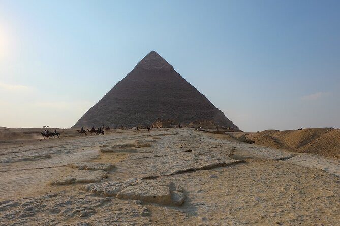 Full-Day Tour to Giza Pyramids, Memphis, and Saqqara with lunch - FAQ