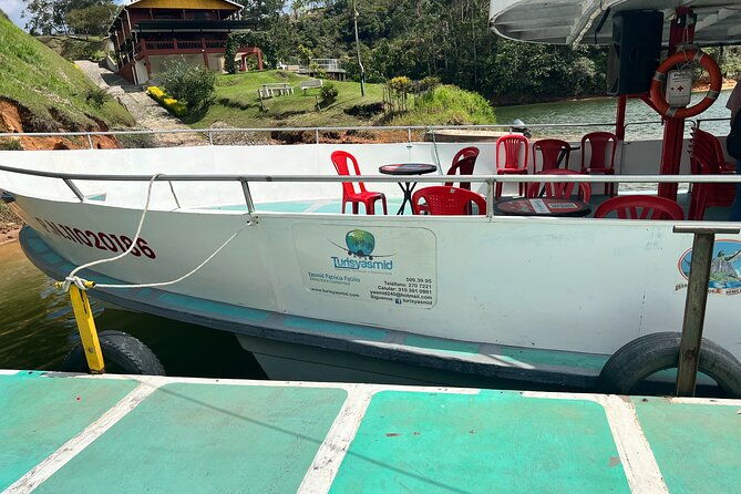 full-day-tour-to-guatape-with-pickup-breakfast-and-lunch