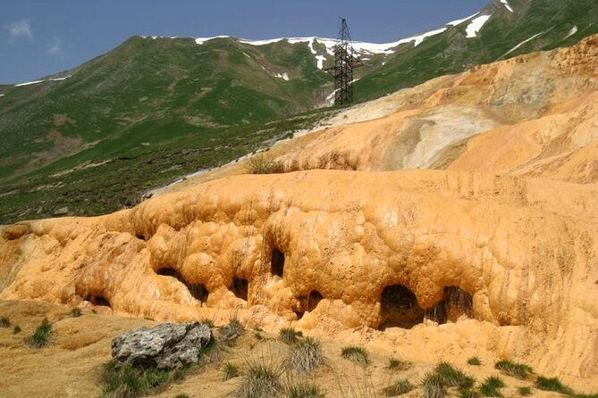 full-day-tour-to-kazbegi-2