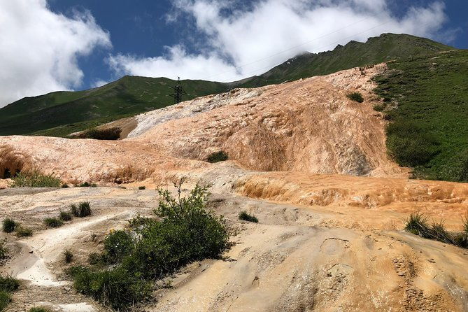 full-day-tour-to-kazbegi