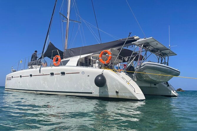 full-day-tour-to-kleftiko-firlingos-and-poliegos-catamaran